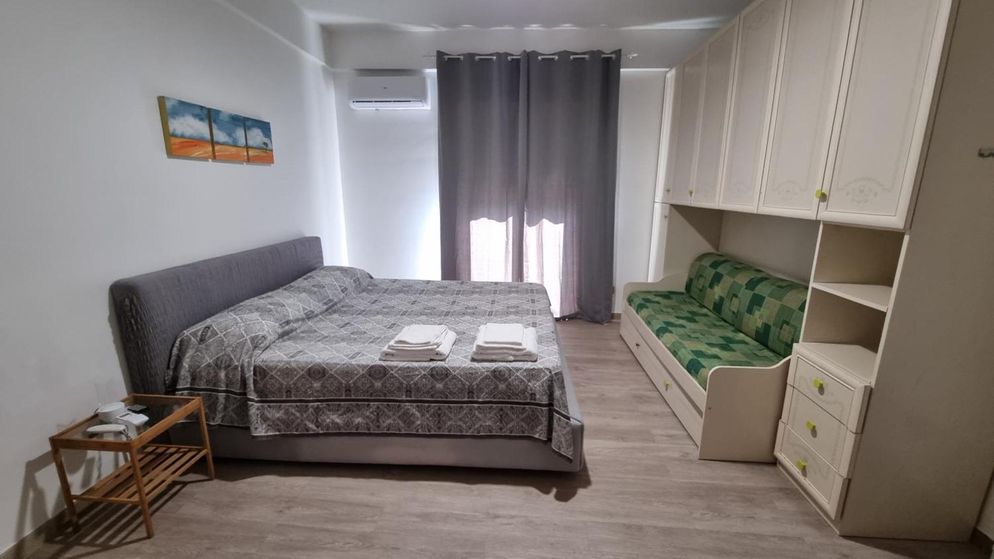Ferienwohnung La Casa Sul Viale Reggio Calabria Exterior foto